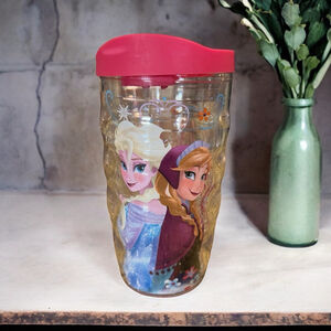 Disney Frozen Anna & Elsa Kids Tervis Drinking Cop Pink Lid